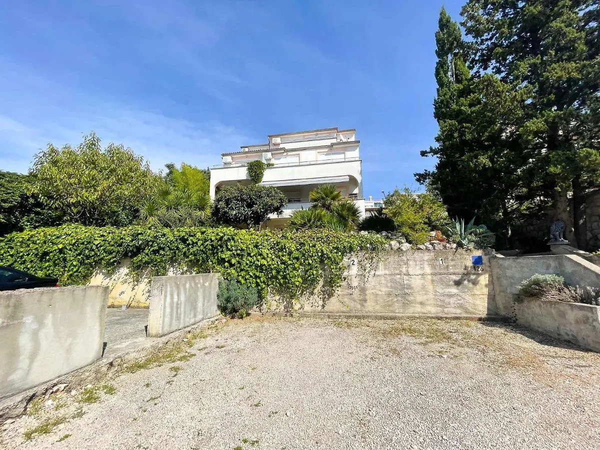 Apartments In Dramalj 41602 Croatia