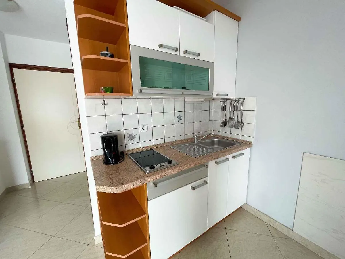 Apartments In Dramalj 41602