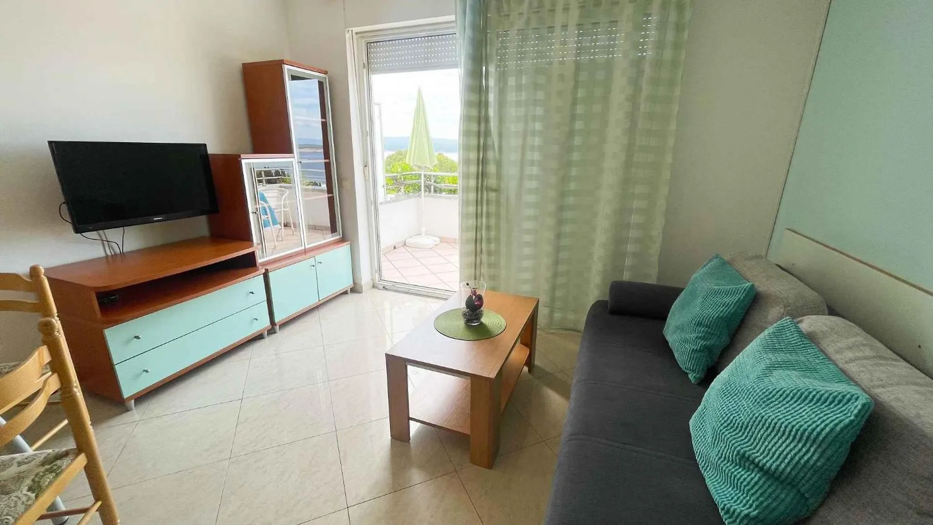 Apartments In Dramalj 41602