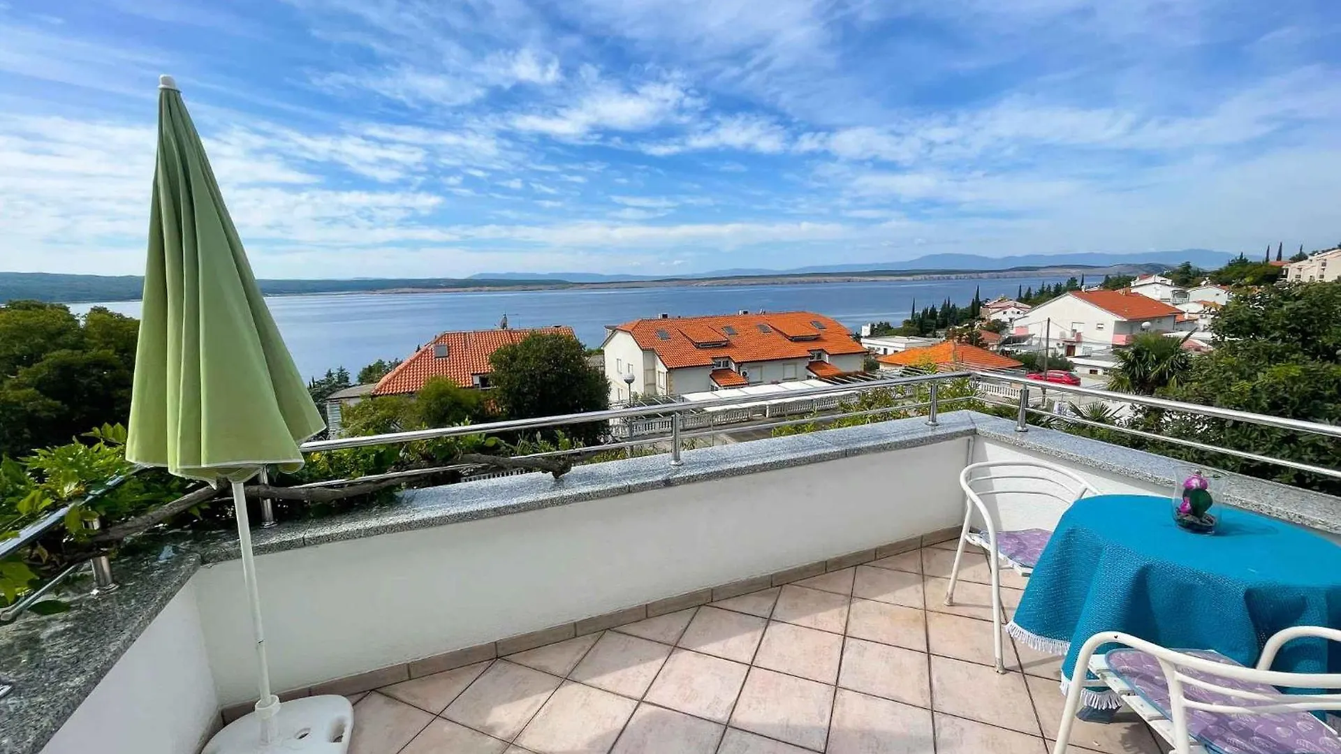 Apartments In Dramalj 41602