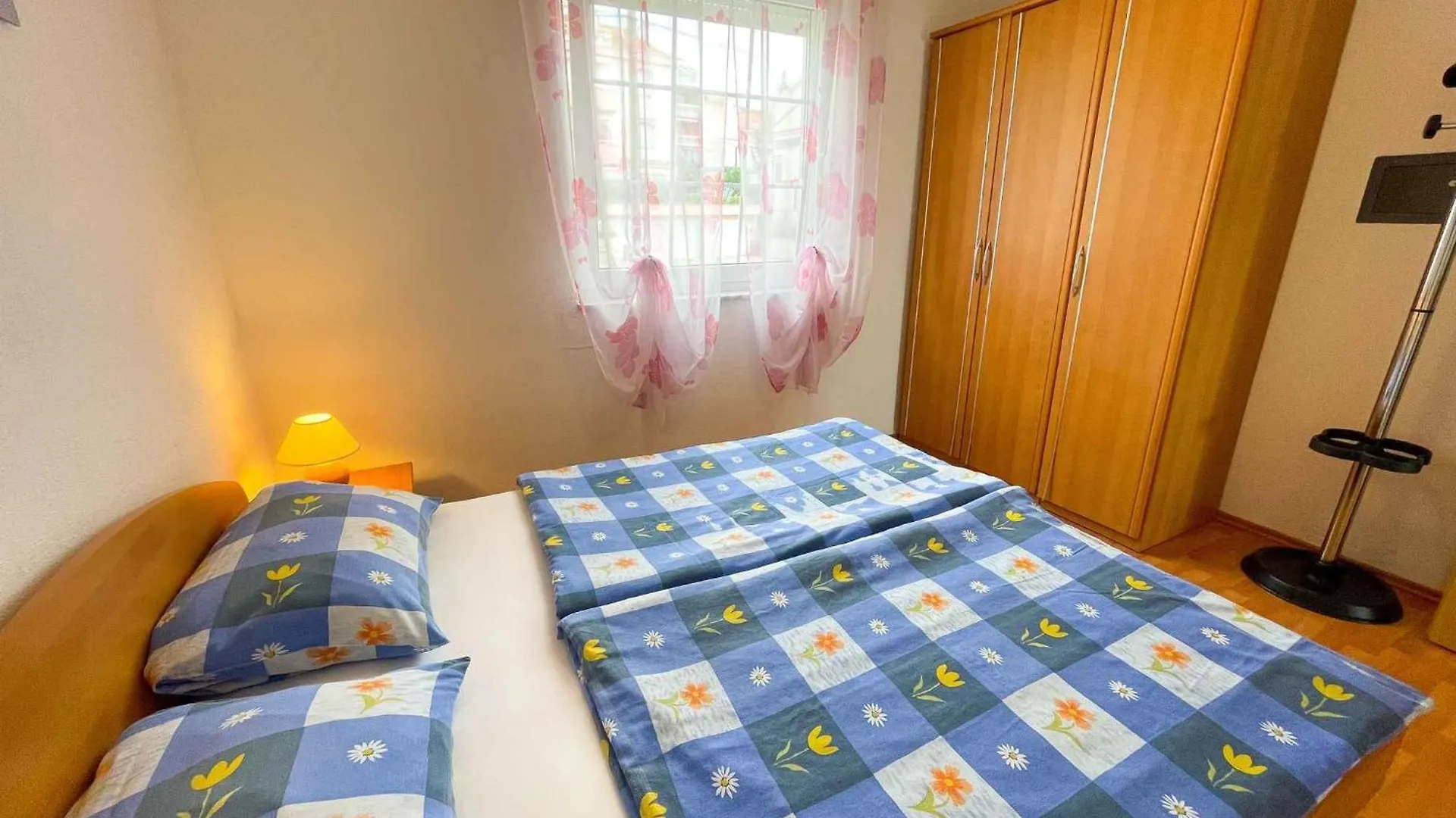 Apartments In Dramalj 41602