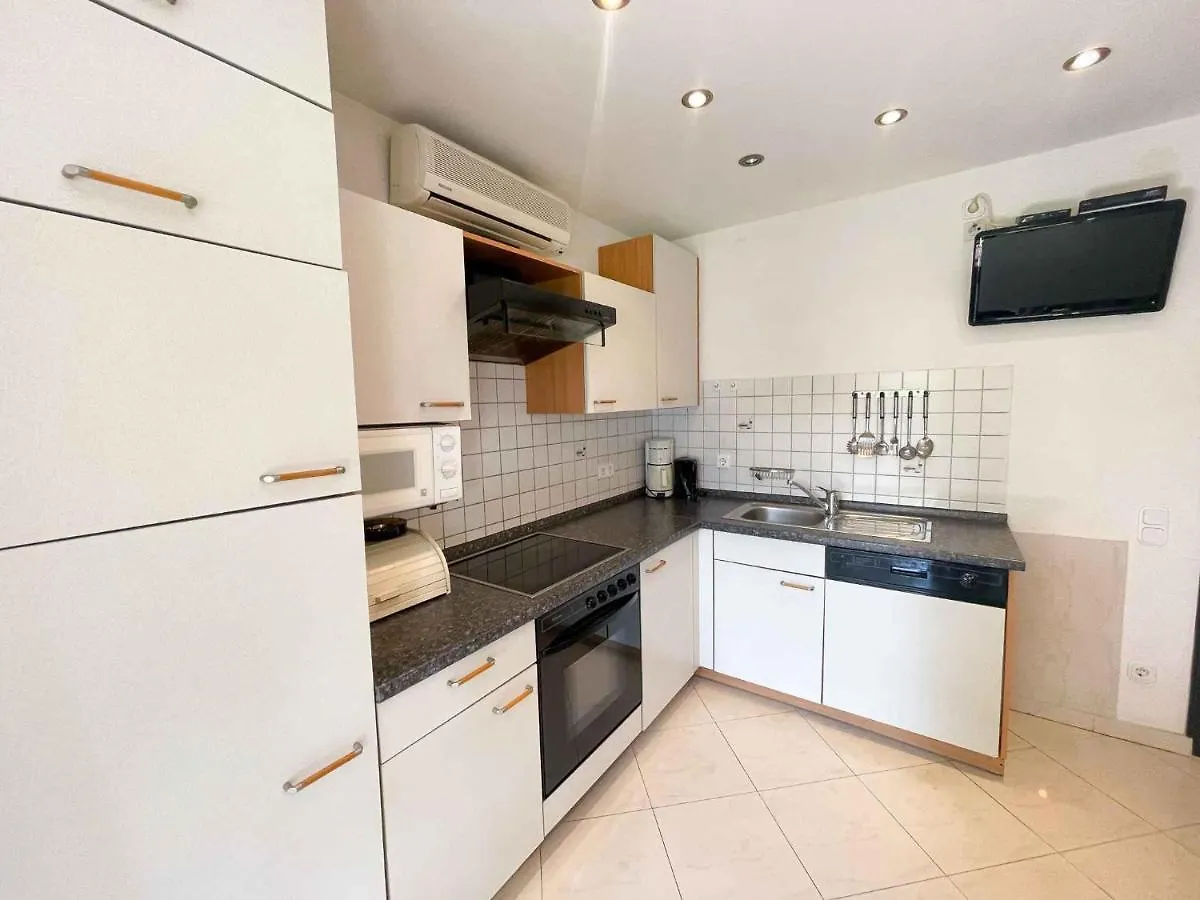 Apartments In Dramalj 41602 Croatia