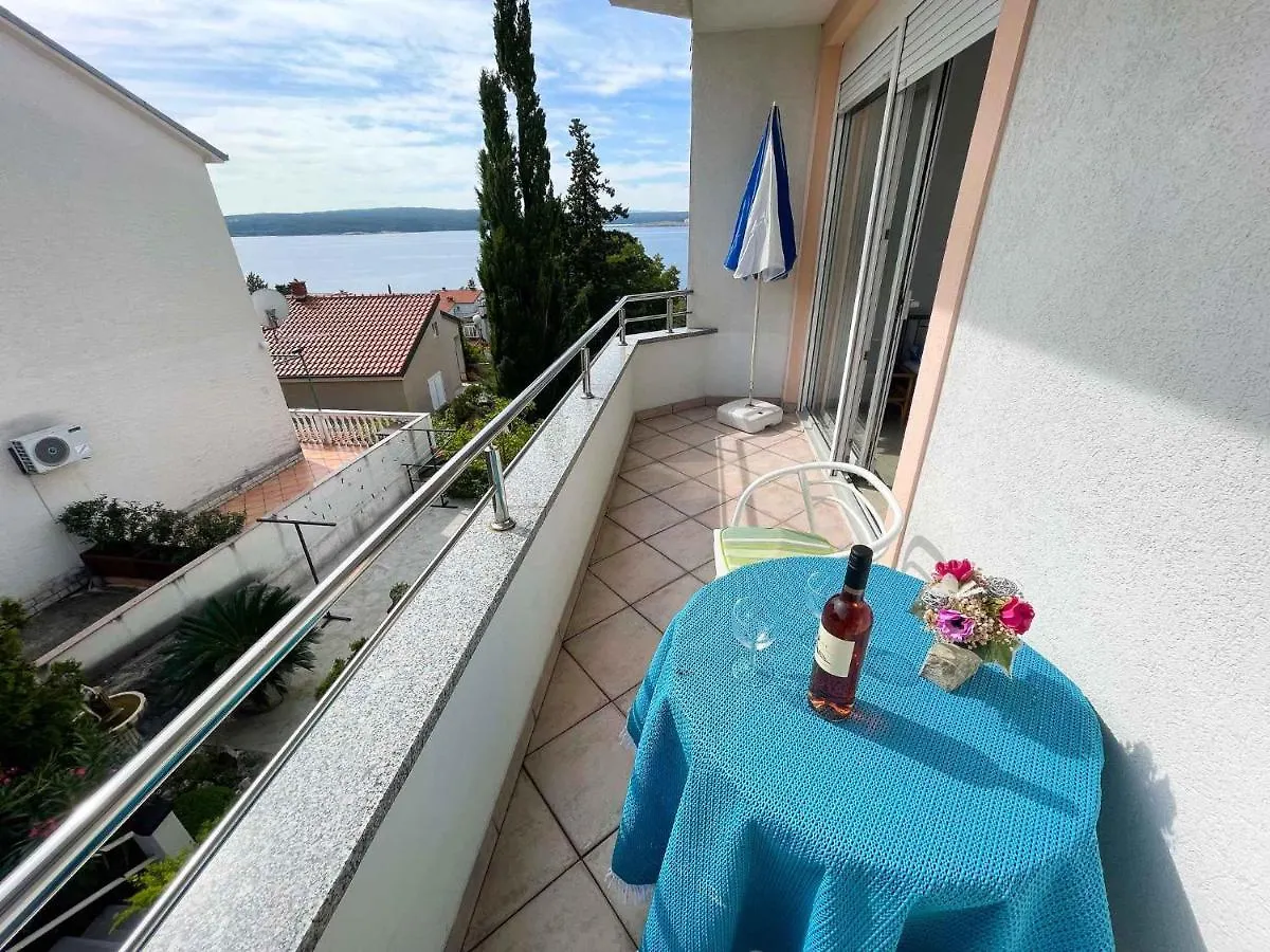 Apartments In Dramalj 41602