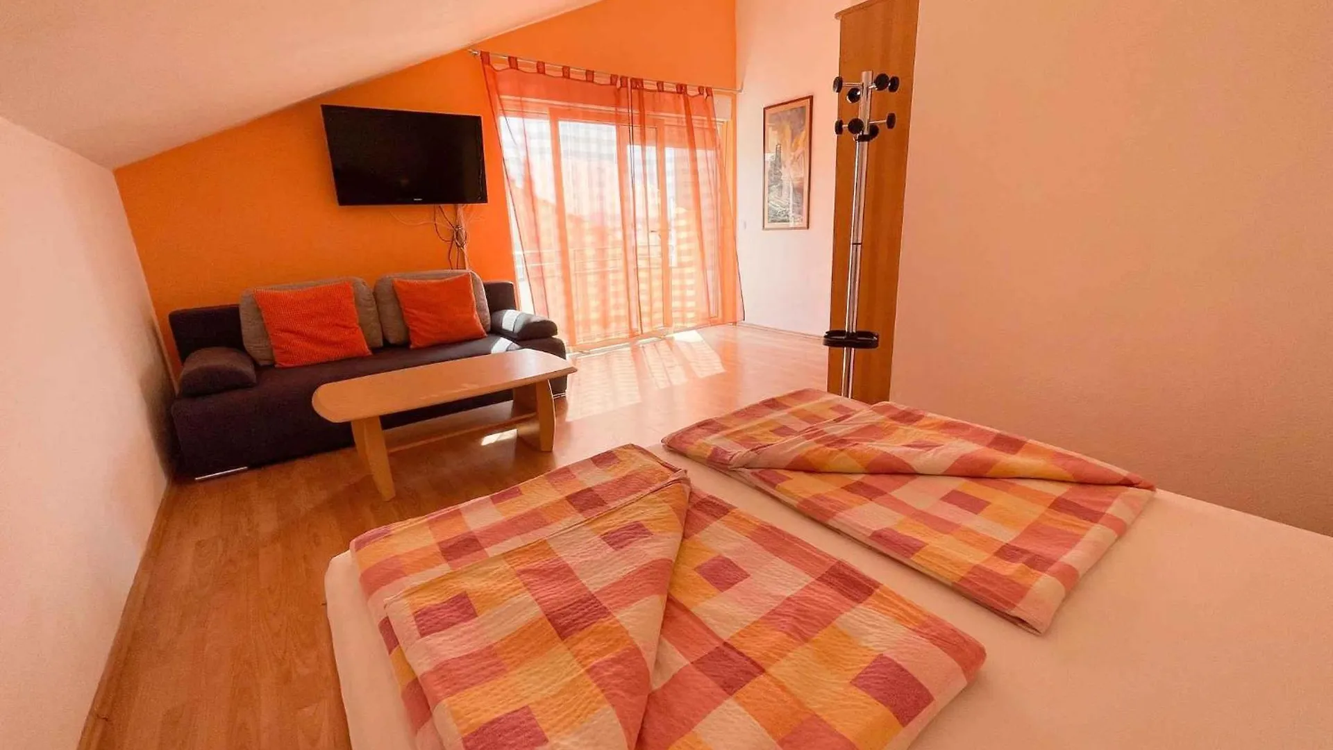 Apartments In Dramalj 41602