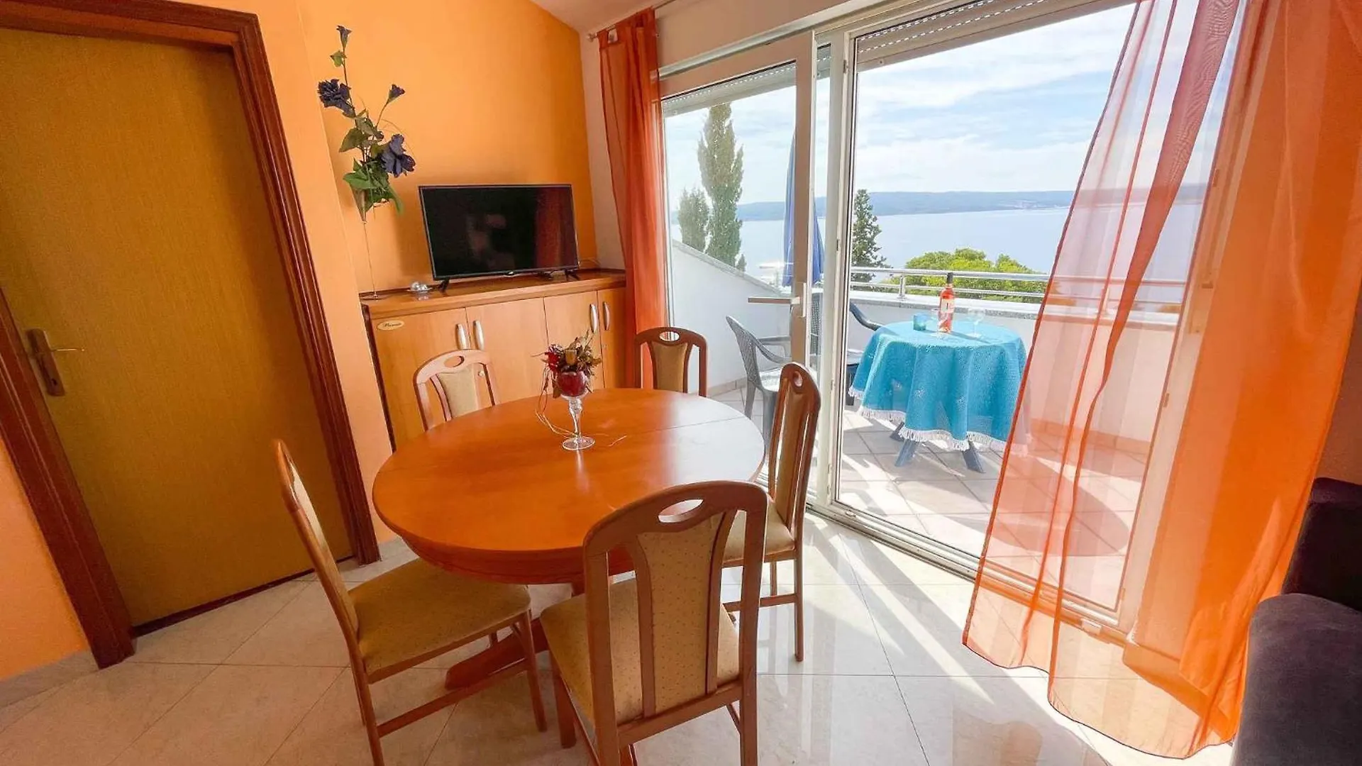 Apartments In Dramalj 41602