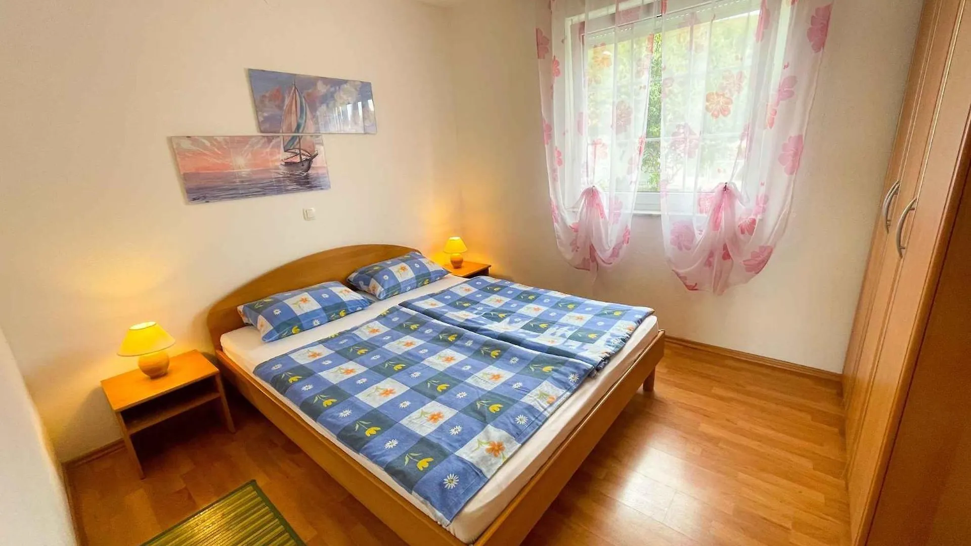 Apartments In Dramalj 41602 Croatia