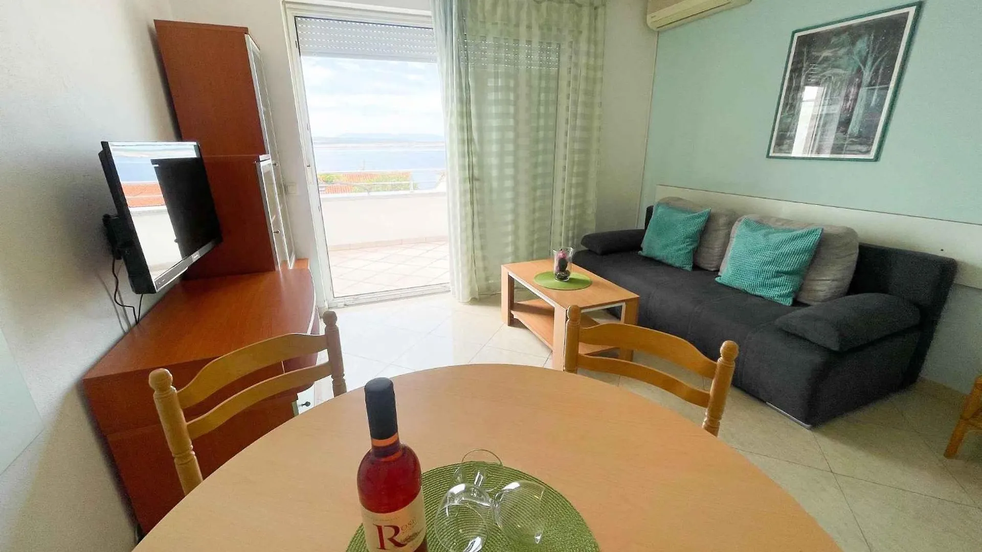 Apartments In Dramalj 41602 Croatia